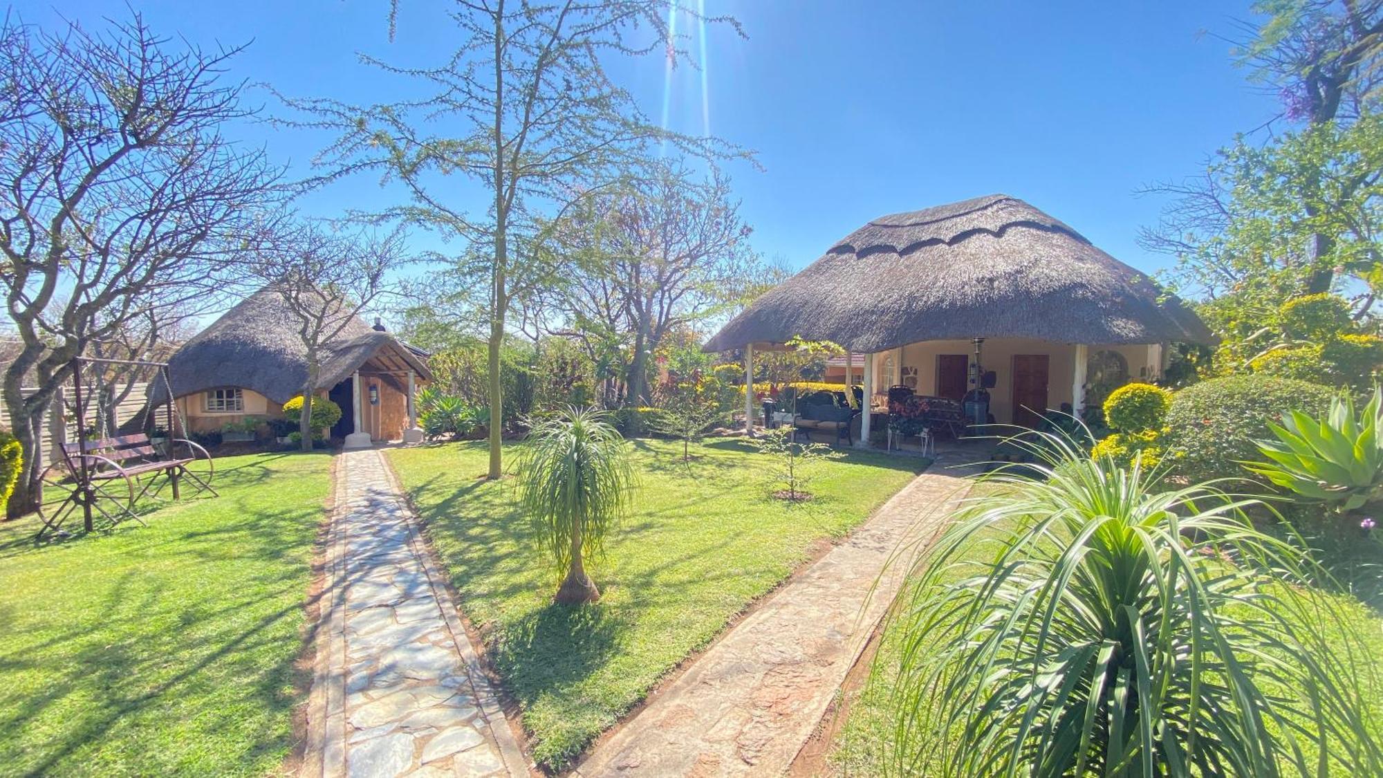 Lynns Guest House Bulawayo Exterior foto
